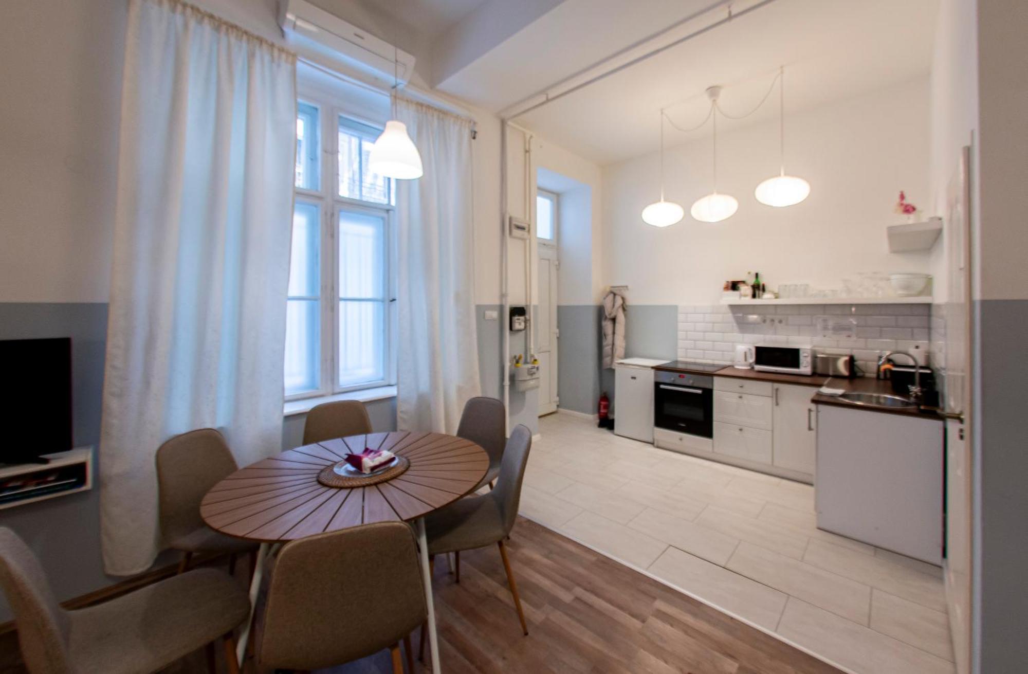 Klau33 Apartment In Party District Budapest Eksteriør billede